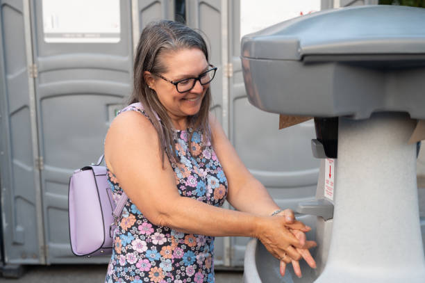 Best Porta potty rental for parties  in Mount Vernon, IA