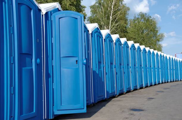 Best Porta potty rental near me  in Mount Vernon, IA